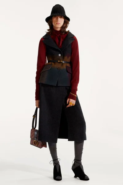Look 5